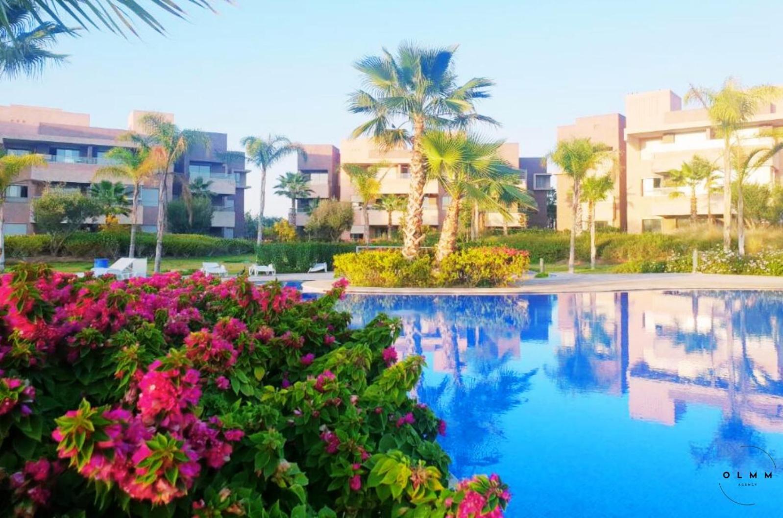 מרקש Luxurious Stay At Prestigia Golf Marrakech With Golf Course, Pool, And Breathtaking Atlas Mountains View מראה חיצוני תמונה