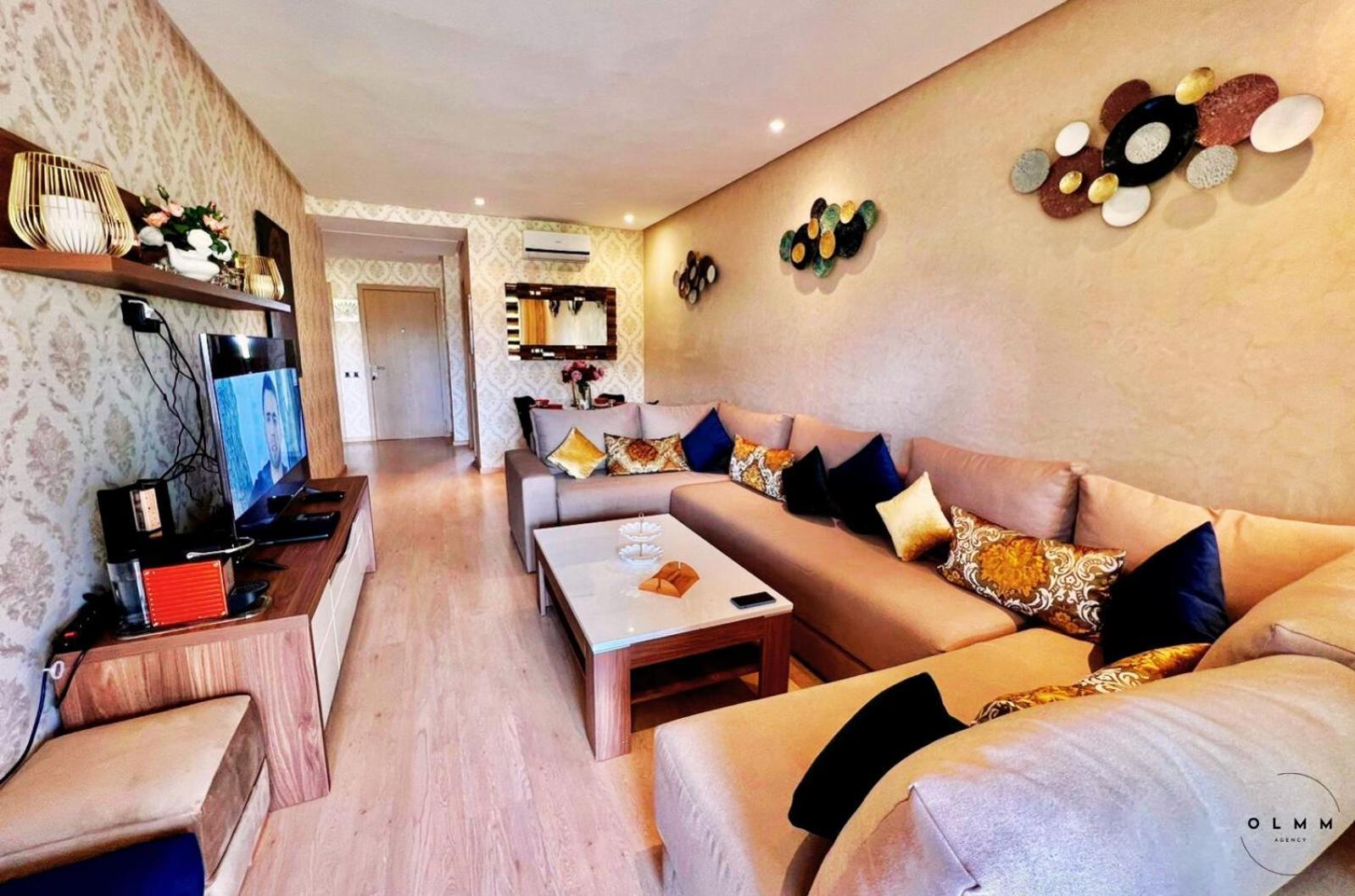 מרקש Luxurious Stay At Prestigia Golf Marrakech With Golf Course, Pool, And Breathtaking Atlas Mountains View מראה חיצוני תמונה