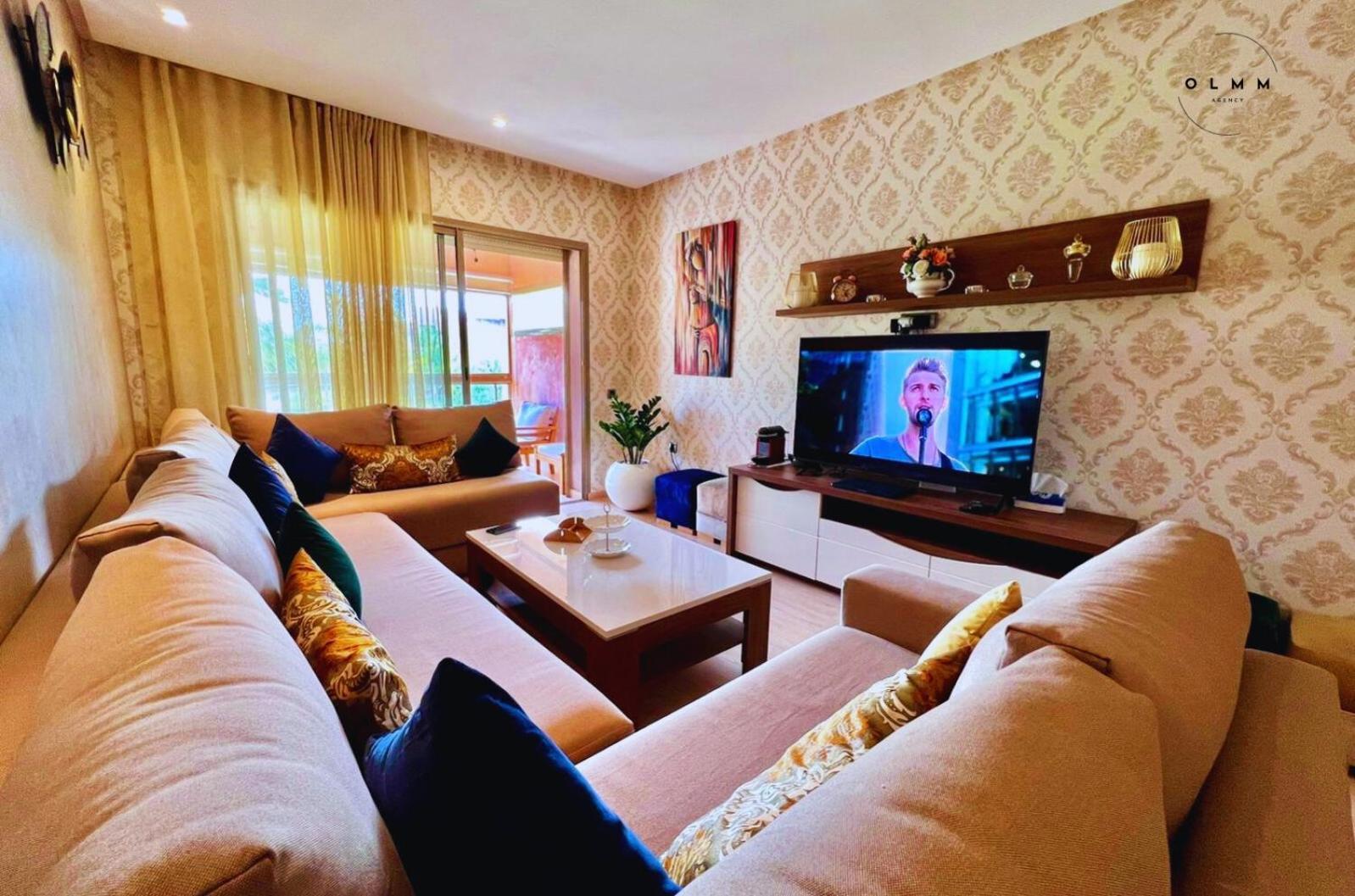 מרקש Luxurious Stay At Prestigia Golf Marrakech With Golf Course, Pool, And Breathtaking Atlas Mountains View מראה חיצוני תמונה